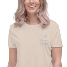 Load image into Gallery viewer, Crop Flowy Tee